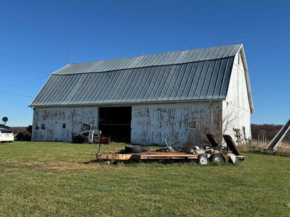 Hoying Farm barn photo (2)